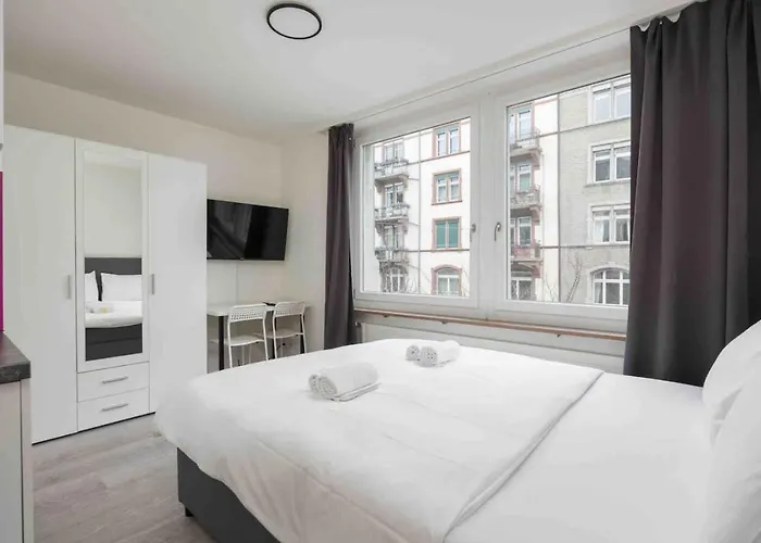 Urban Oasis With Queen Bed And View Be-28 Lägenhet